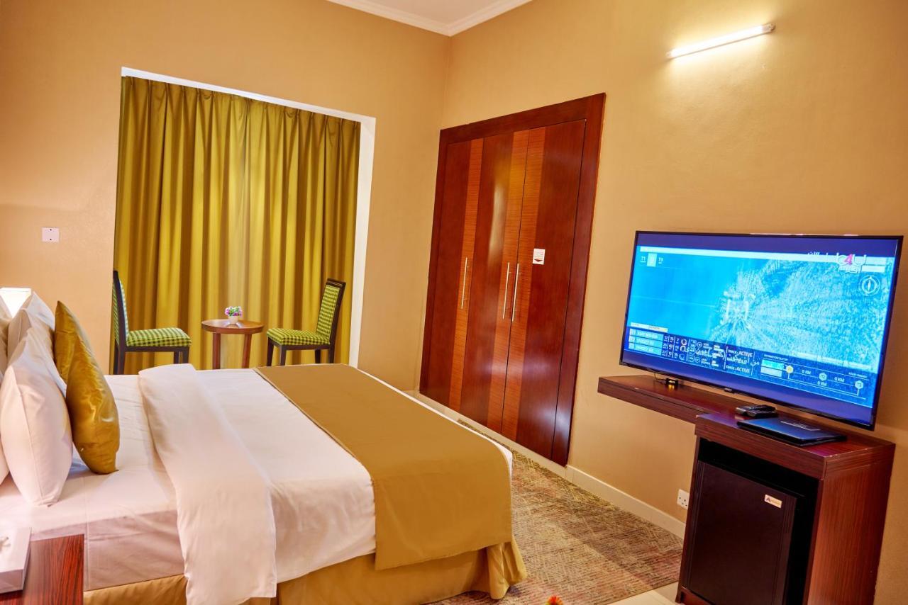 Grand Square Hotel Dubai Exterior photo
